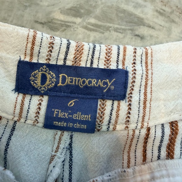 Democracy Linen Blend Striped Pants Size 6 Drawstring Waist Cropped raw hem - Picture 5 of 10